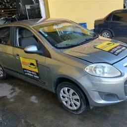SUCATAFiat Palio 2015 1.0 Attractive Flex 5p  PARA RETIRADA DE PEÇAS
